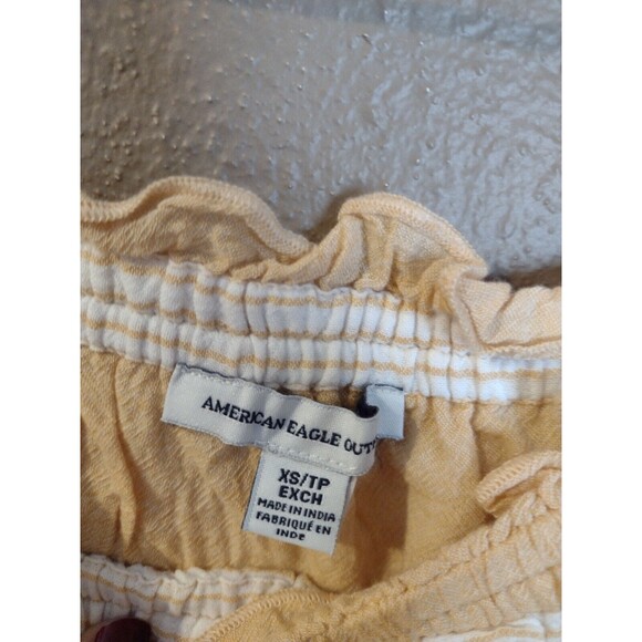 American Eagle XS Off The Shoulder Eyelet Striped Ruffle Relaxed Blouse Crop Top - Picture 4 of 7